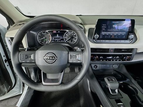 New 2026 Nissan Rogue Dark Armor AWD/4WD image 9