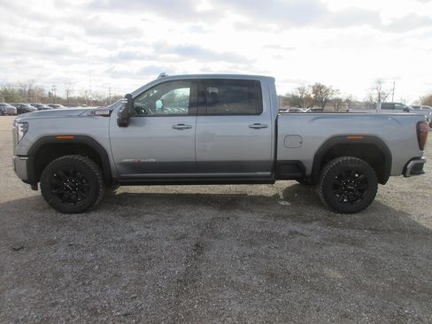 New 2026 GMC Sierra 2500 AT4 w/ AT4 Premium Plus Package image 10