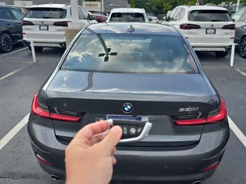 Used 2019 BMW 330i Sedan RWD image 3