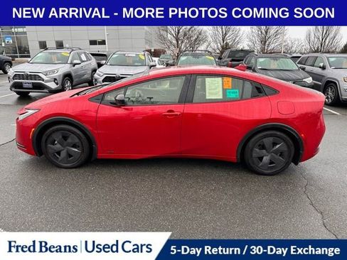Used 2023 Toyota Prius LE image 7