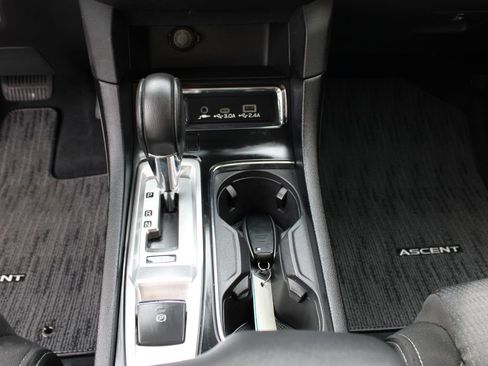 Used 2025 Subaru Ascent Premium AWD/4WD image 47