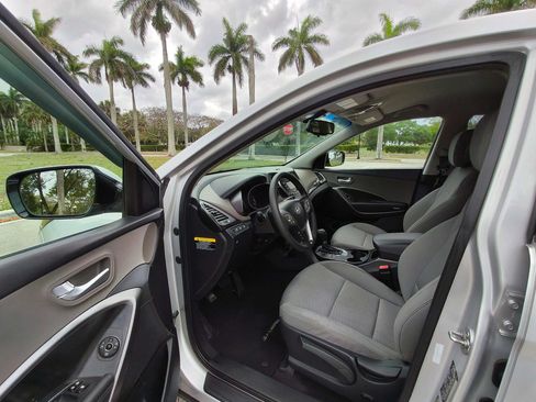 Used 2013 Hyundai Santa Fe Sport FWD image 19