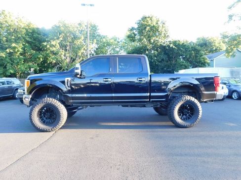 Used 2017 Ford F350 Lariat w/ Lariat Ultimate Package AWD/4WD image 23