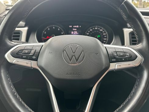 Used 2021 Volkswagen Atlas SE w/ Towing Package image 27