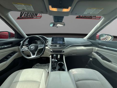 Used 2022 Nissan Altima 2.5 SV w/ SV Premium Package AWD/4WD image 26