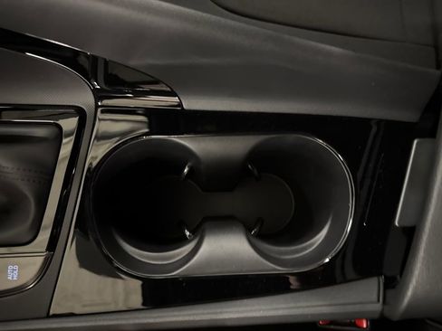 New 2026 Hyundai Elantra Sport FWD image 32