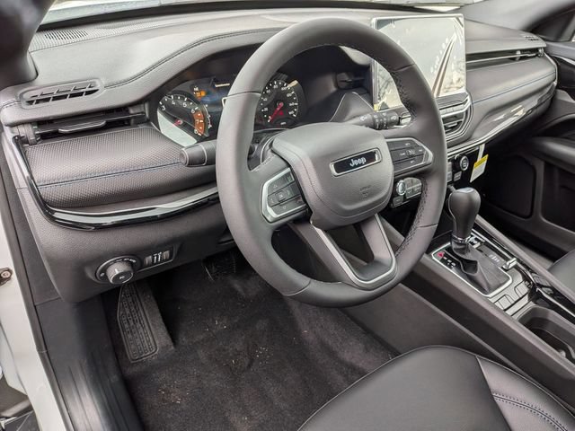 New 2026 Jeep Compass Latitude AWD/4WD image 11