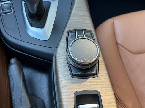 Used 2018 BMW 230i Convertible w/ Premium Package image 21