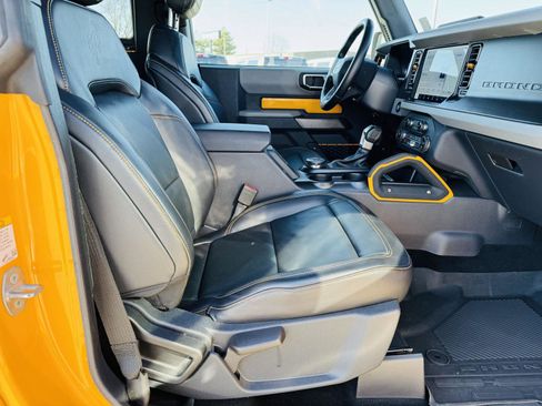 Used 2021 Ford Bronco Badlands image 33