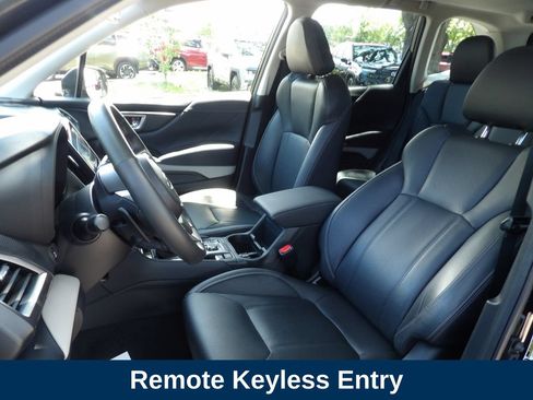Used 2023 Subaru Forester Limited AWD/4WD image 11
