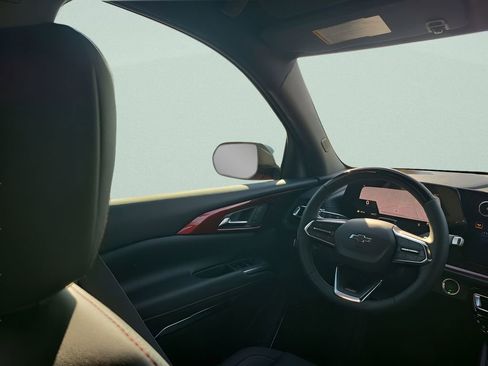 New 2026 Chevrolet Traverse Z71 w/ Enhanced Driving Package image 15