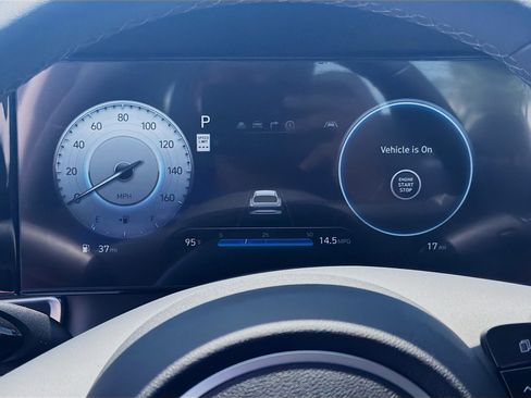 New 2026 Hyundai Elantra Limited FWD image 9