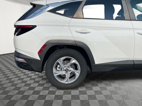 Used 2023 Hyundai Tucson SEL FWD image 7