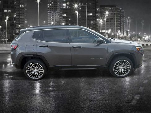 Used 2023 Jeep Compass Limited w/ Elite Group AWD/4WD image 7