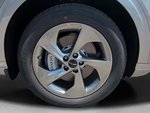 New 2026 Genesis GV70 2.5T AWD/4WD image 23