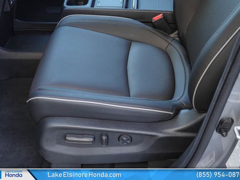 New 2026 Honda Odyssey Touring image 16