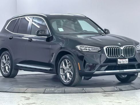 Used 2023 BMW X3 xDrive30i w/ Premium Package w/ZPA AWD/4WD image 9