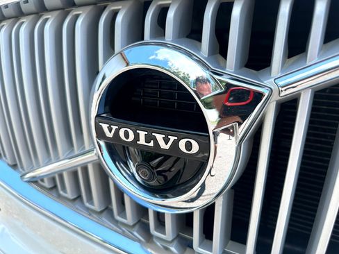 Used 2019 Volvo XC90 T6 Inscription w/ Luxury Package image 5