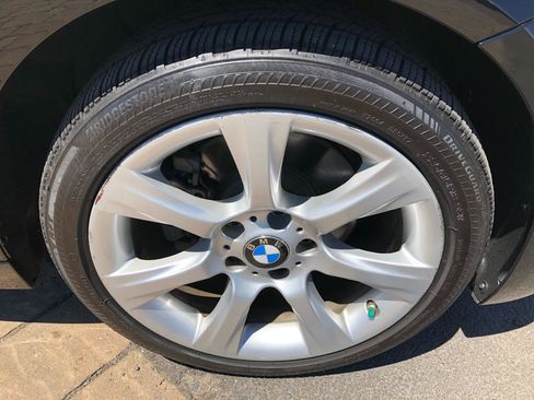 Used 2015 BMW 328i xDrive Sedan AWD/4WD image 9