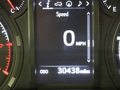 Used 2024 Toyota 4Runner SR5 Premium image 20