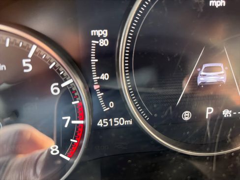 Used 2020 MAZDA MAZDA3 Hatchback FWD image 8