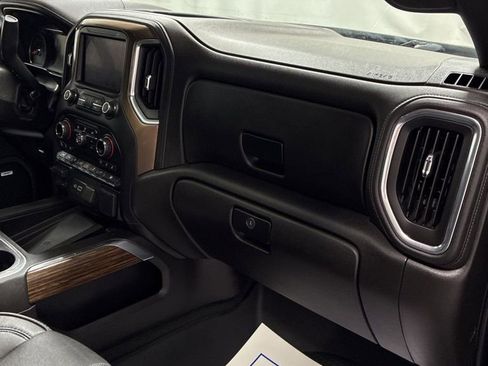 Used 2021 Chevrolet Silverado 1500 High Country w/ Technology Package image 29
