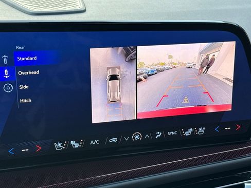 Used 2024 Chevrolet Traverse RS w/ LPO, Floor Liner Package image 27