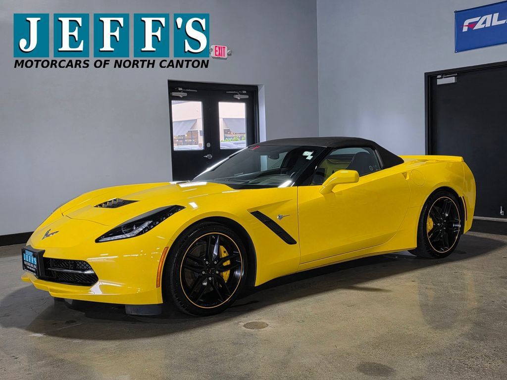 Used 2019 Chevrolet Corvette Stingray Convertible Z51 2LT RWD image 1