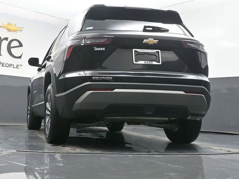 Used 2025 Chevrolet Equinox LT image 54