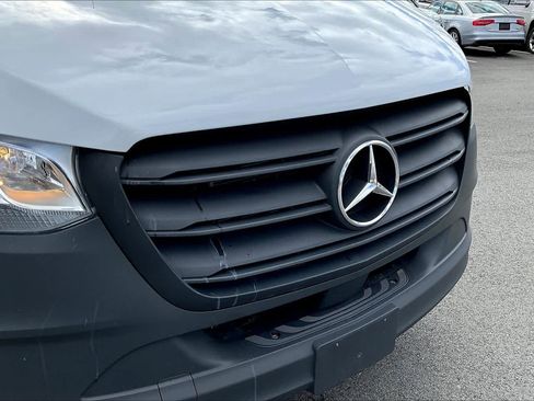 Certified 2025 Mercedes-Benz Sprinter 2500 image 31