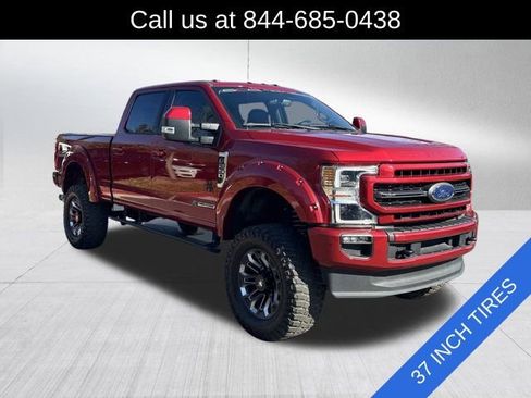 Used 2020 Ford F250 Lariat w/ Lariat Ultimate Package image 3