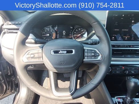 Used 2024 Jeep Compass Limited AWD/4WD image 14