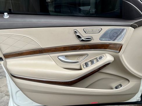 Used 2016 Mercedes-Benz S 550 Sedan image 29