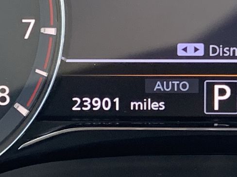 Used 2023 INFINITI QX80 Luxe w/ Cargo Package image 22