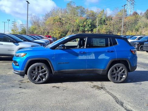 New 2026 Jeep Compass Limited image 2