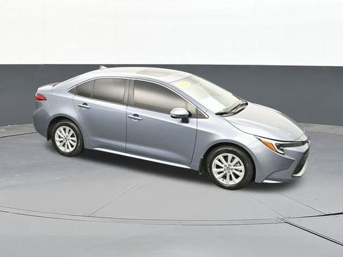 Used 2024 Toyota Corolla XLE image 65