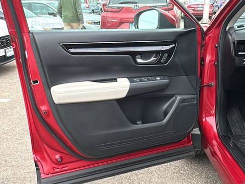 Used 2024 Honda CR-V EX-L image 8