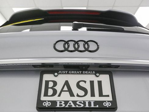 Used 2023 Audi Q5 2.0T Premium Plus AWD/4WD image 13