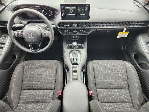 Certified 2026 Honda HR-V LX image 24