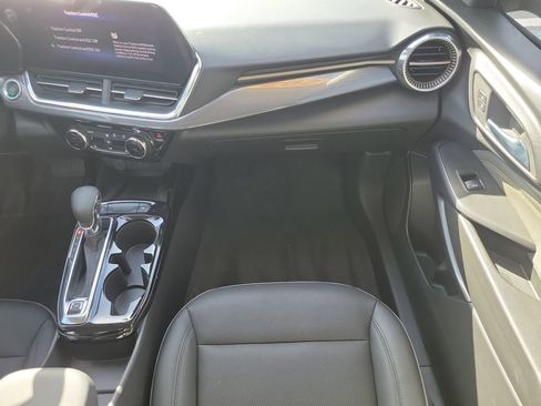 Used 2024 Chevrolet Trax ACTIV w/ Sunroof Package image 13