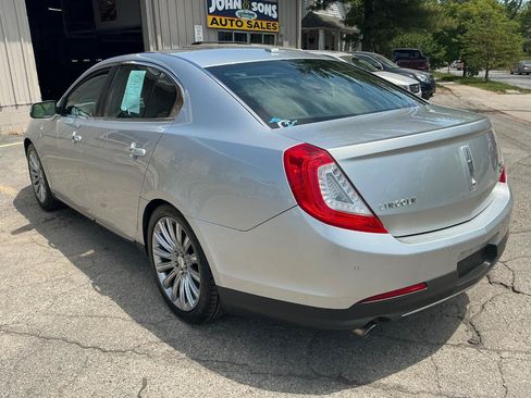 Used 2013 Lincoln MKS AWD image 5