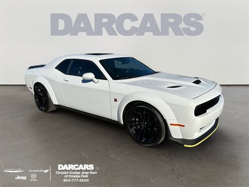 Used 2023 Dodge Challenger R/T Scat Pack image 1