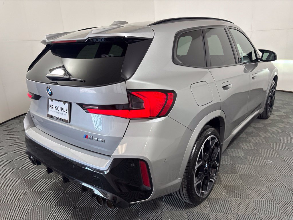 Certified 2024 BMW X1 M35i w/ Premium Package AWD/4WD image 5