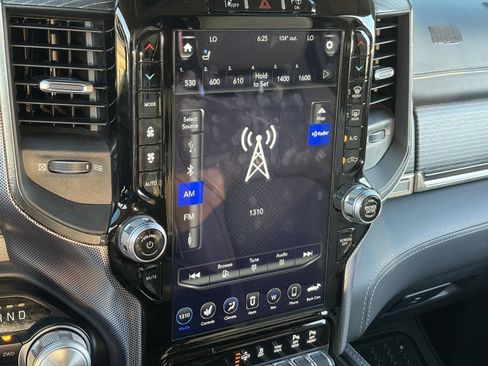 Used 2020 RAM 1500 Limited AWD/4WD image 26