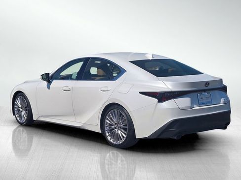 Used 2023 Lexus IS 300 w/ Premium Package RWD image 6