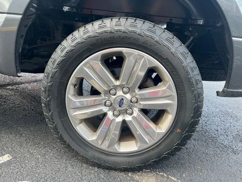 Used 2018 Ford F150 XLT w/ Equipment Group 302A Luxury AWD/4WD image 10