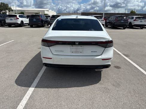 Used 2023 Honda Accord EX-L image 4