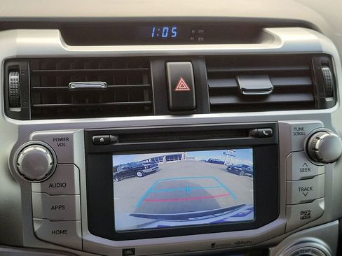 Used 2016 Toyota 4Runner Limited image 15