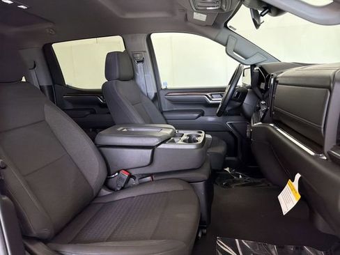 Certified 2024 Chevrolet Silverado 1500 LT AWD/4WD image 18