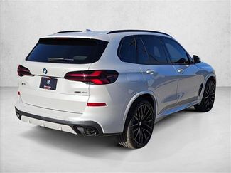 New 2026 BMW X5 xDrive40i w/ M Sport Package video 2